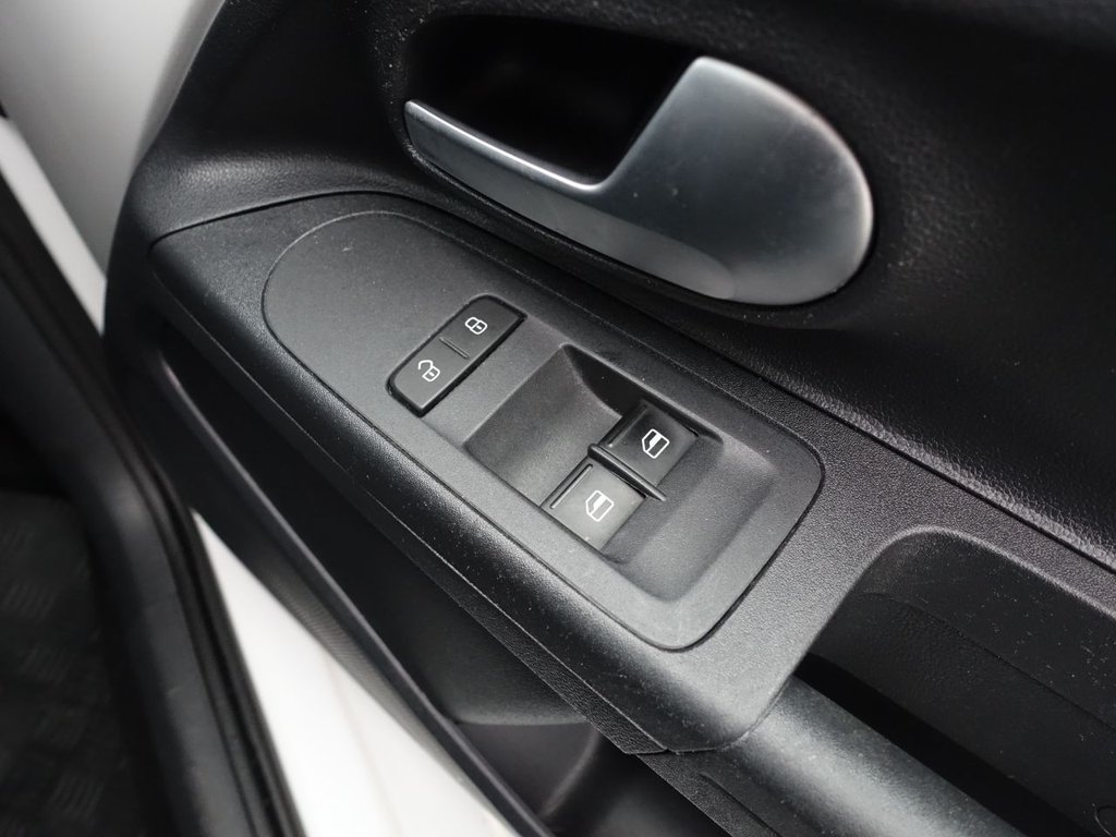 Used Volkswagen up! 2019 for sale - 76163108: Photo 43