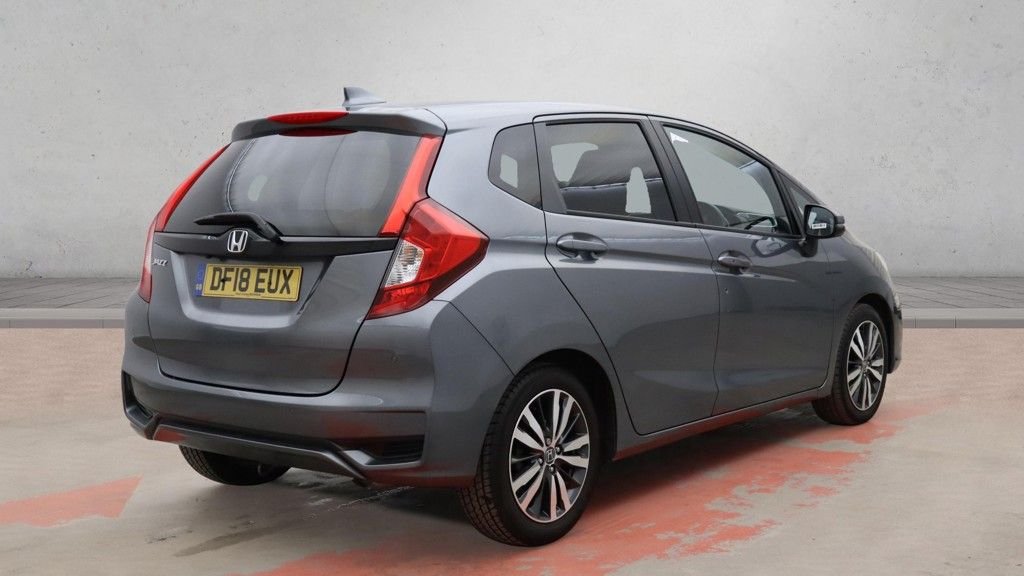Used Honda Jazz 2018 for sale - 78017851: Photo 4