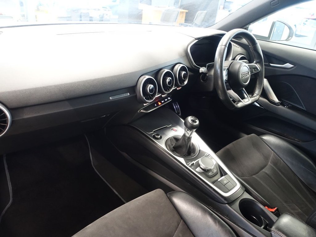 Used Audi TT 2015 for sale - 77027099: Photo 12