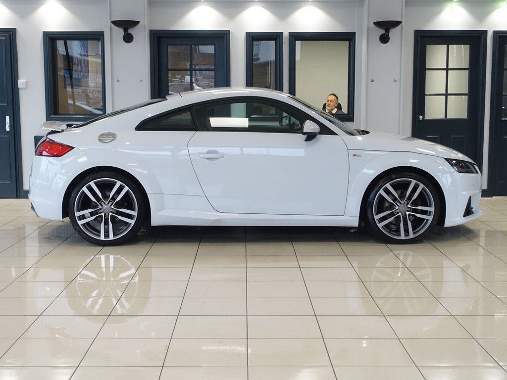 Used Audi TT 2015 for sale - 77027099: Photo 2