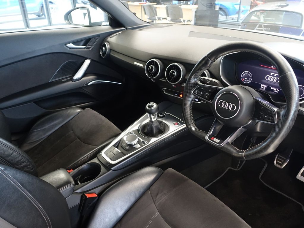 Used Audi TT 2015 for sale - 77027099: Photo 3