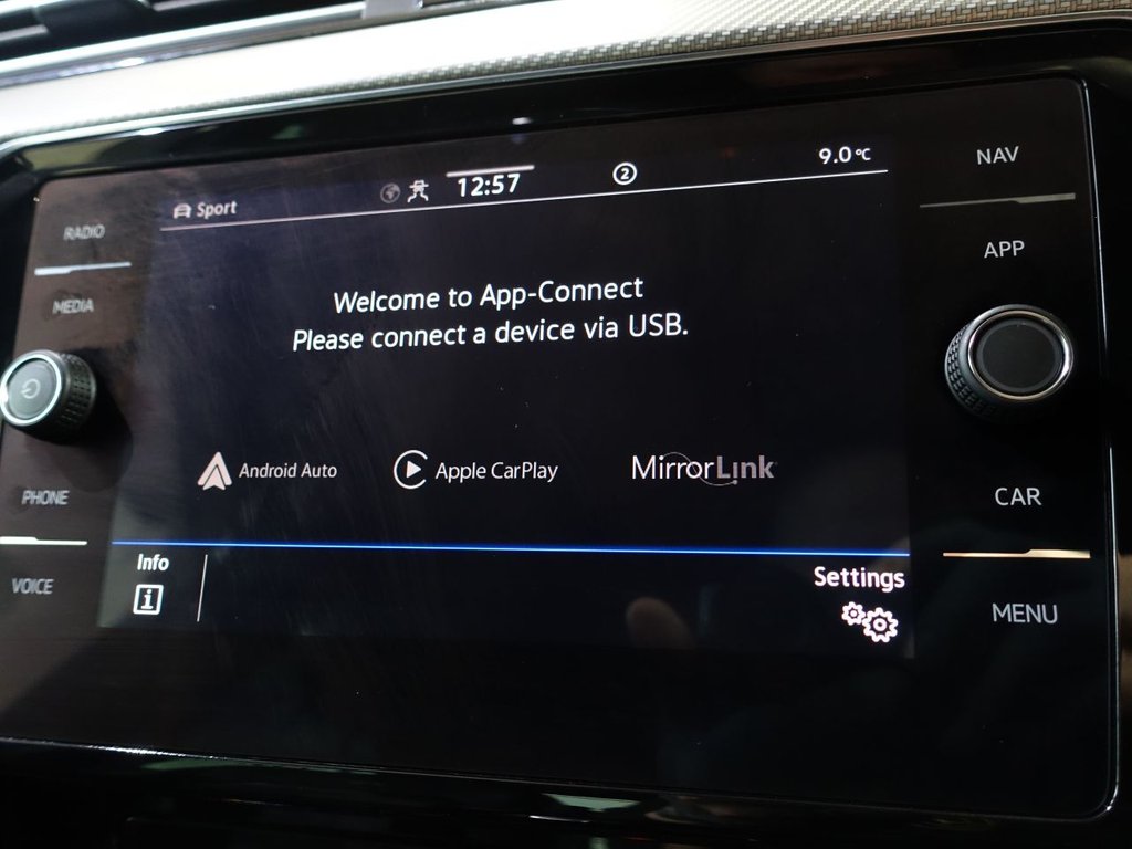 Used Volkswagen Passat 2021 for sale - 77452290: Photo 31