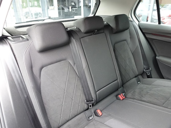 Used Volkswagen Golf 2021 for sale - 76235377: Photo 12