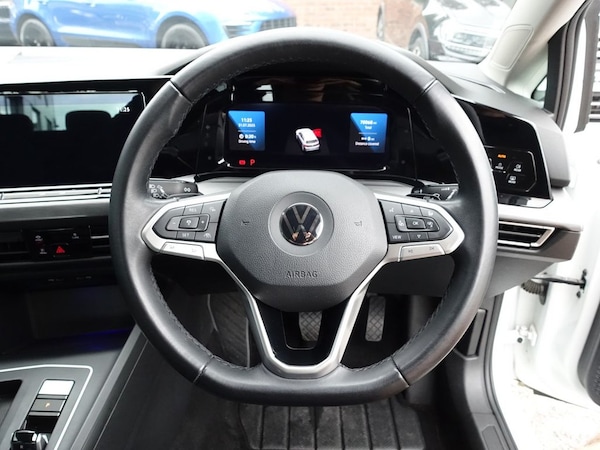 Used Volkswagen Golf 2021 for sale - 76235377: Photo 29