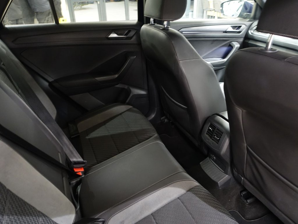 Used Volkswagen T-Roc 2020 for sale - 77026793: Photo 16