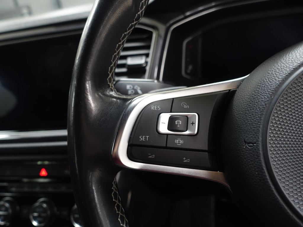 Used Volkswagen T-Roc 2020 for sale - 77026793: Photo 20