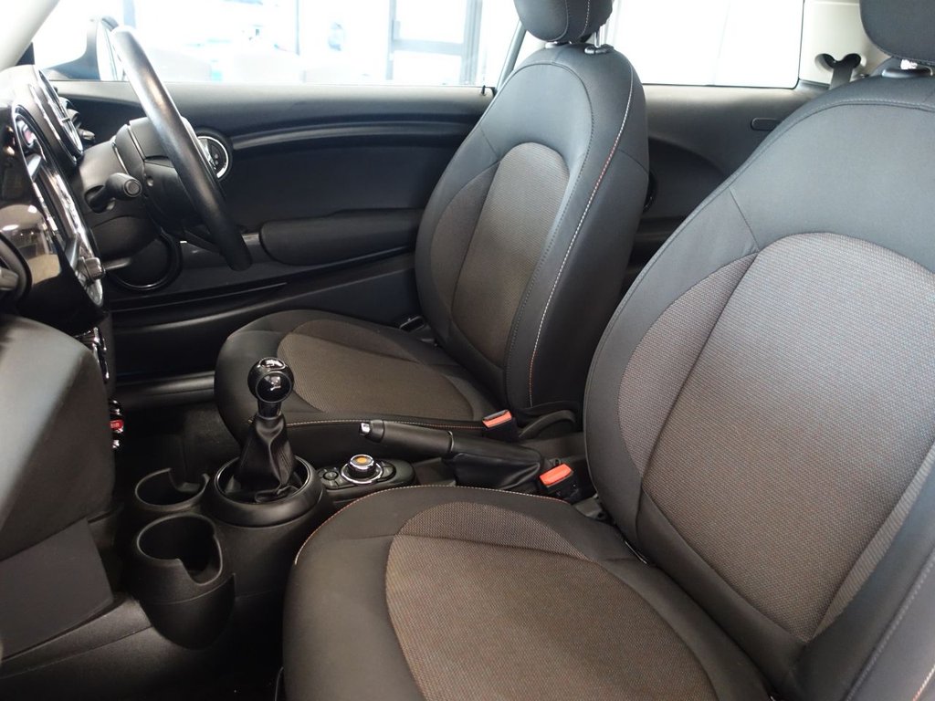 Used MINI Hatch 2018 for sale - 77026966: Photo 13