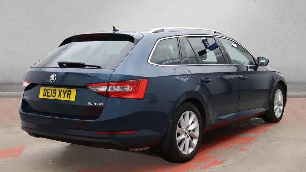Used Skoda Superb 2019 for sale - 77655556: Photo 4