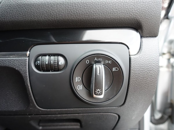 Used Volkswagen Golf 2011 for sale - 75630508: Photo 38