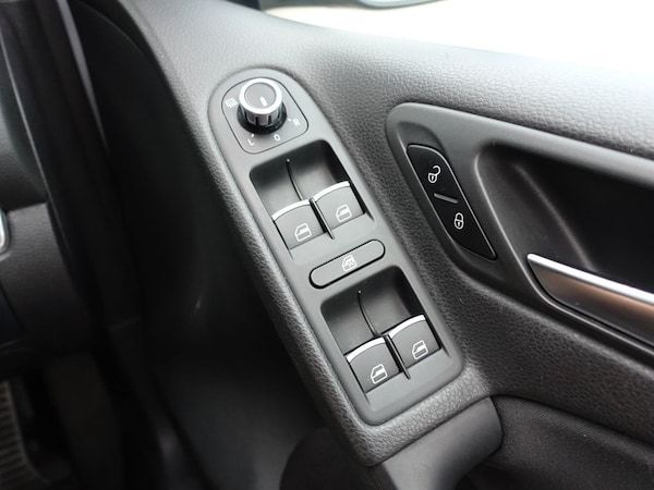 Used Volkswagen Golf 2011 for sale - 75630508: Photo 39