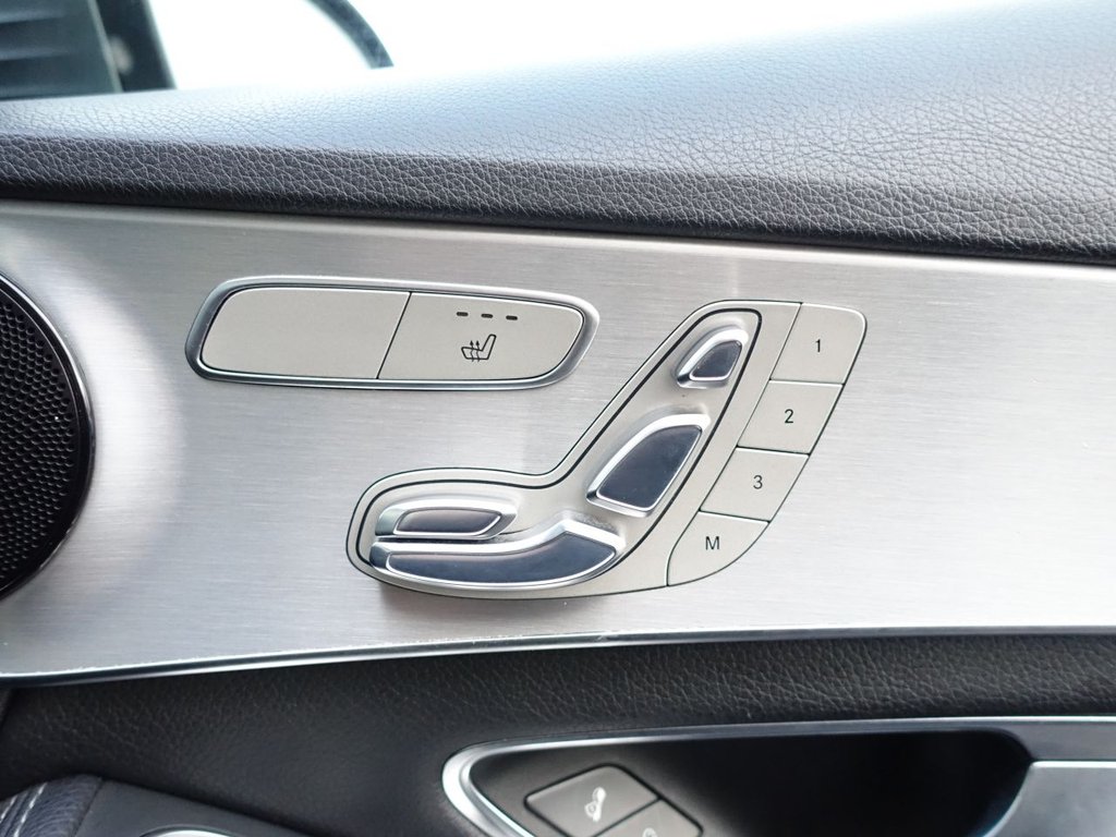 Used Mercedes-Benz C Class 2018 for sale - 76535785: Photo 14