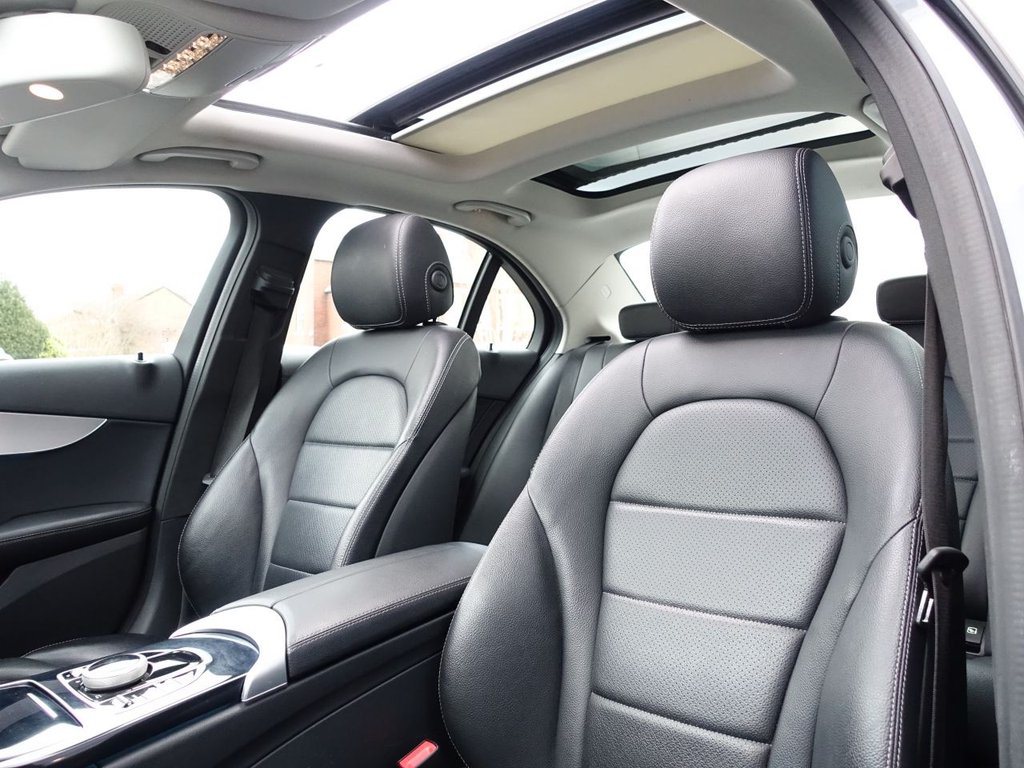 Used Mercedes-Benz C Class 2018 for sale - 76535785: Photo 15