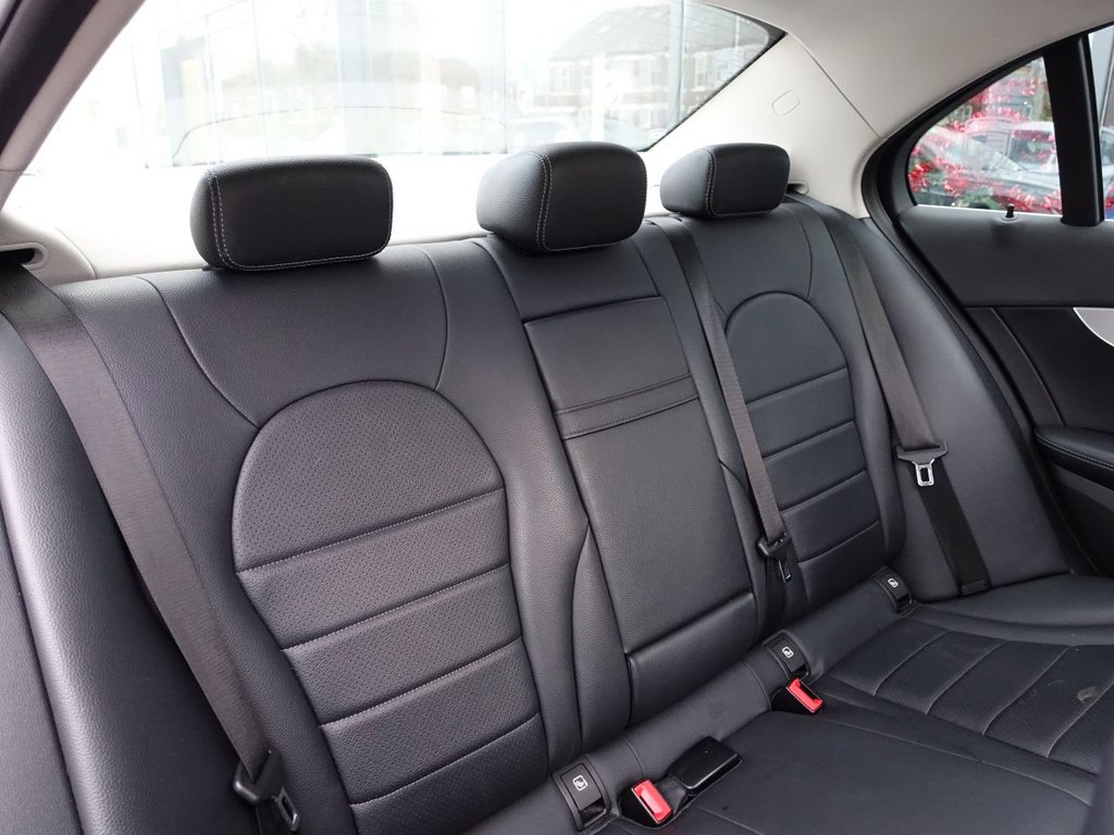 Used Mercedes-Benz C Class 2018 for sale - 76535785: Photo 17