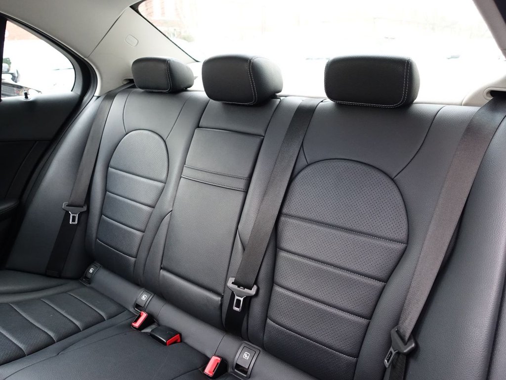 Used Mercedes-Benz C Class 2018 for sale - 76535785: Photo 20