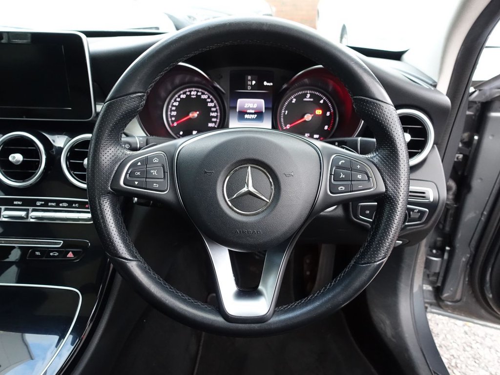 Used Mercedes-Benz C Class 2018 for sale - 76535785: Photo 29