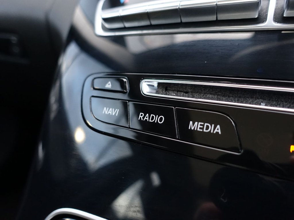 Used Mercedes-Benz C Class 2018 for sale - 76535785: Photo 36