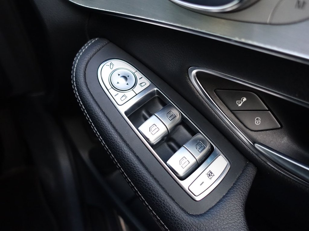 Used Mercedes-Benz C Class 2018 for sale - 76535785: Photo 44