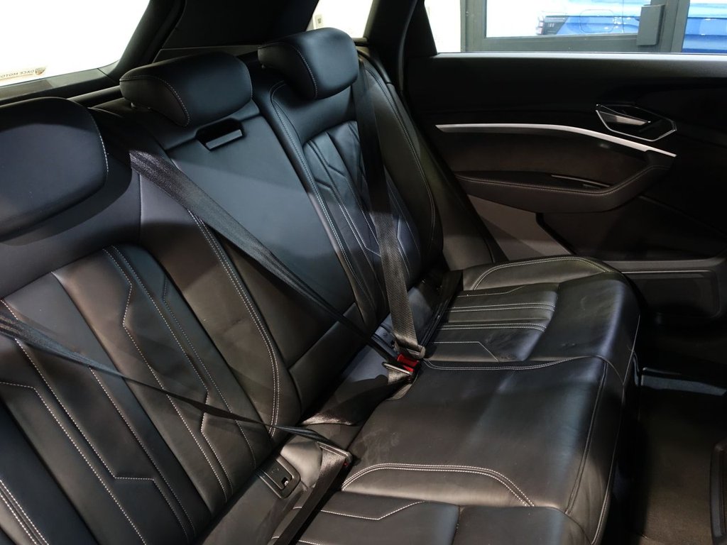 Used Audi e-tron 2021 for sale - 77680948: Photo 14