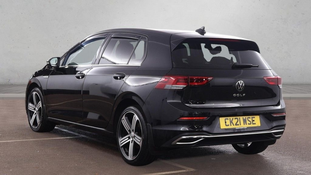 Used Volkswagen Golf 2021 for sale - 77341368: Photo 3