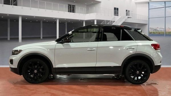 Used Volkswagen T-Roc 2021 for sale - 76591069: Photo 3