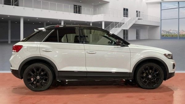 Used Volkswagen T-Roc 2021 for sale - 76591069: Photo 5
