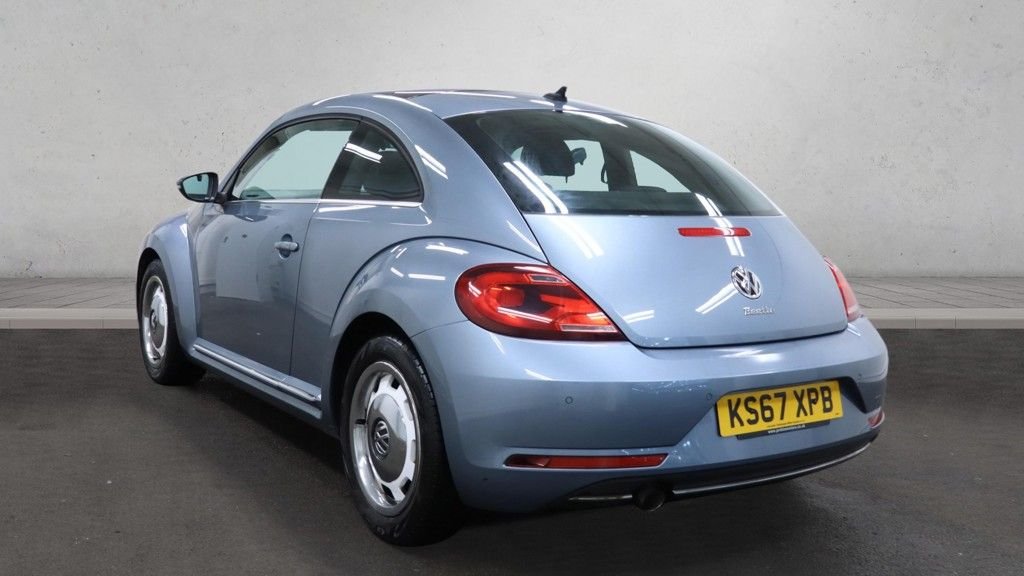 Used Volkswagen Beetle 2017 for sale - 77534983: Photo 3