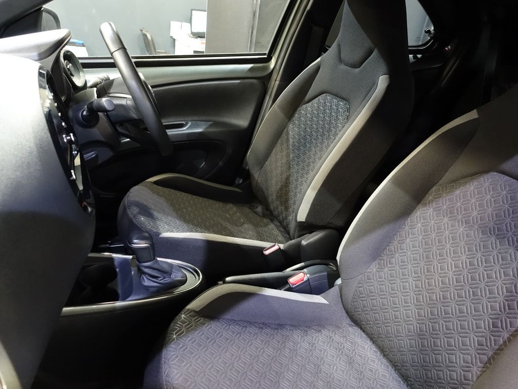 Used Toyota Aygo X 2022 for sale - 77101022: Photo 12