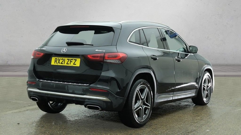 Used Mercedes-Benz GLA 2021 for sale - 77920196: Photo 4