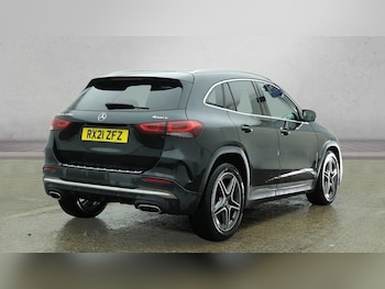 Used Mercedes-Benz GLA 2021 for sale - 77920196: Photo
