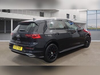 Used Volkswagen Golf 2021 for sale - 76617837: Photo