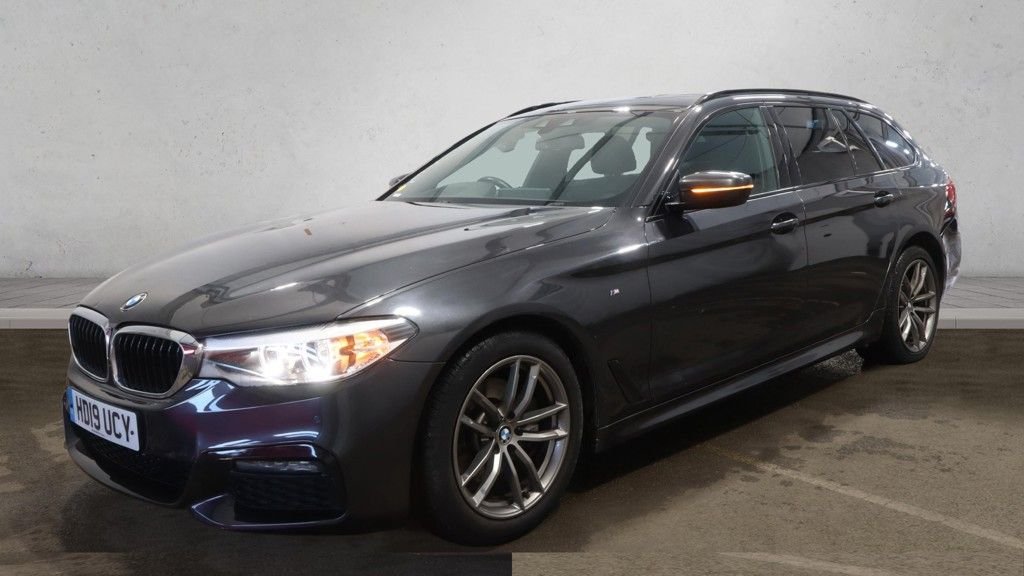 Used BMW 5 Series 2019 for sale - 77188853: Photo 2