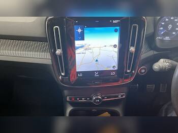 Used Volvo XC40 2021 for sale - 79584680: Photo