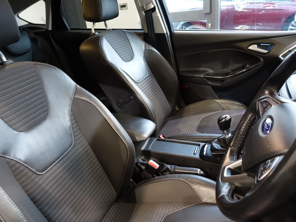 Used Ford Focus 2015 for sale - 77436586: Photo 13