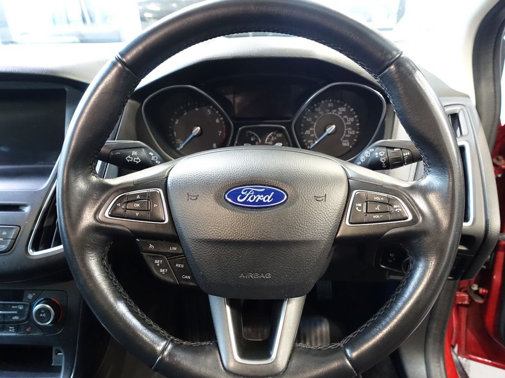 Used Ford Focus 2015 for sale - 77436586: Photo 3