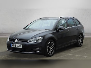 Used Volkswagen Golf 2016 for sale - 77521099: Photo