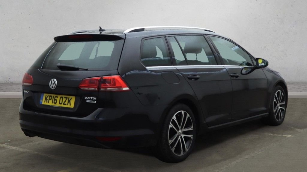 Used Volkswagen Golf 2016 for sale - 77521099: Photo 4