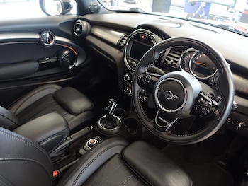 Used MINI Hatch 2021 for sale - 77026965: Photo