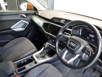 Used Audi Q3 2023 for sale - 79584408: Photo