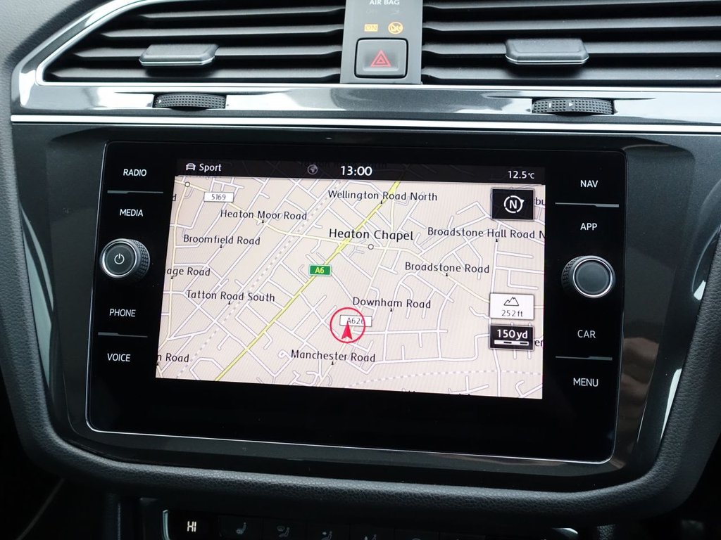 Used Volkswagen Tiguan 2019 for sale - 76038884: Photo 2