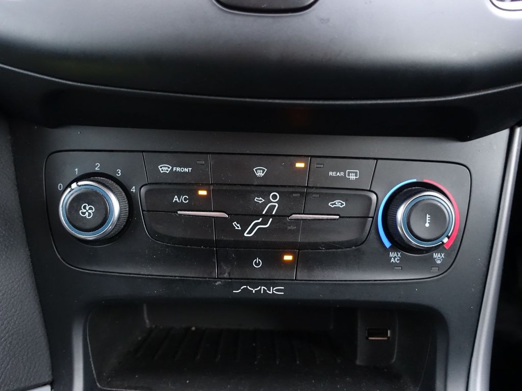 Used Ford Focus 2015 for sale - 76496863: Photo 26