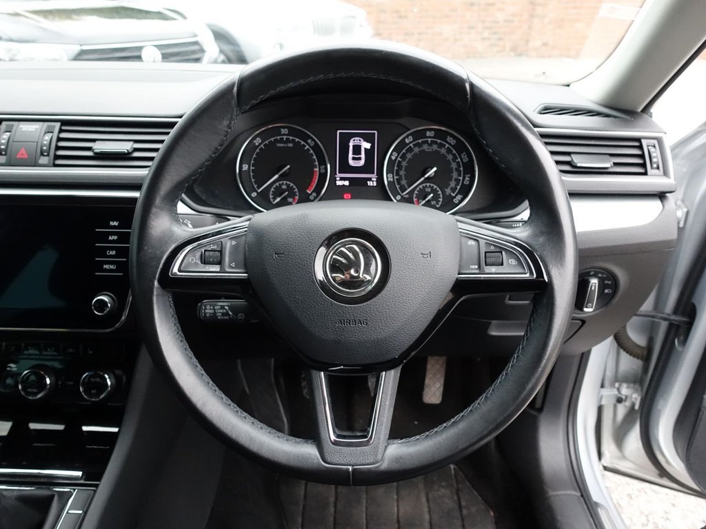 Used Skoda Superb 2019 for sale - 76038639: Photo 28