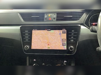 Used Skoda Superb 2019 for sale - 76038639: Photo 2
