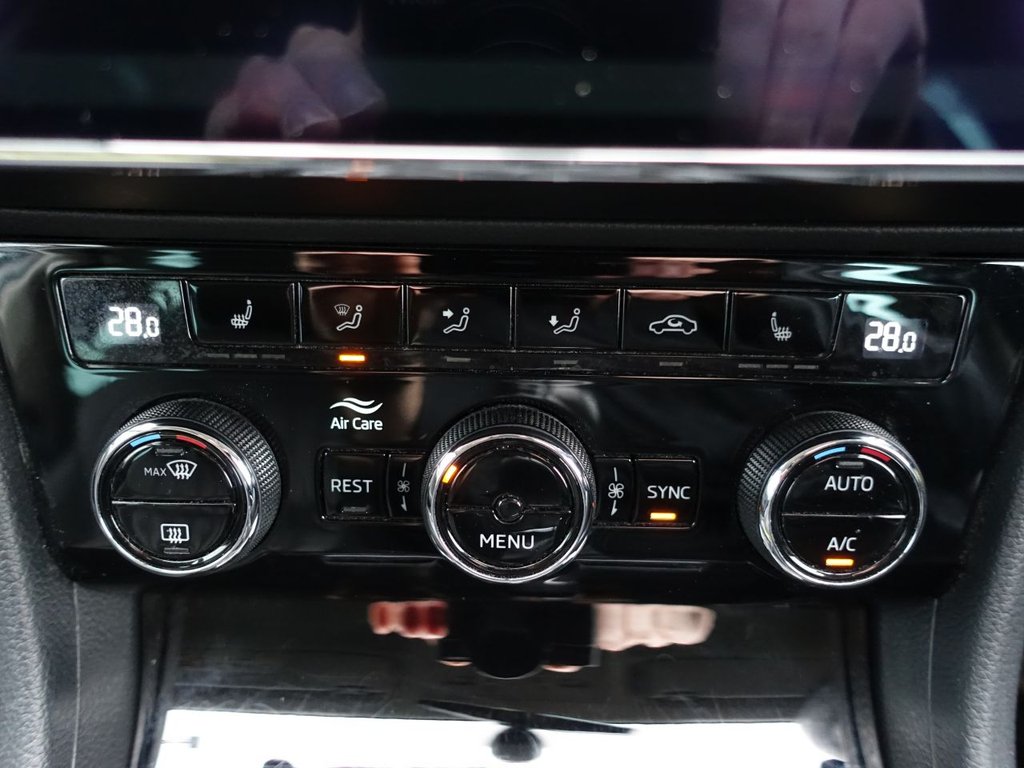 Used Skoda Superb 2019 for sale - 76038639: Photo 33