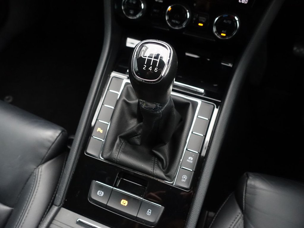 Used Skoda Superb 2019 for sale - 76038639: Photo 36