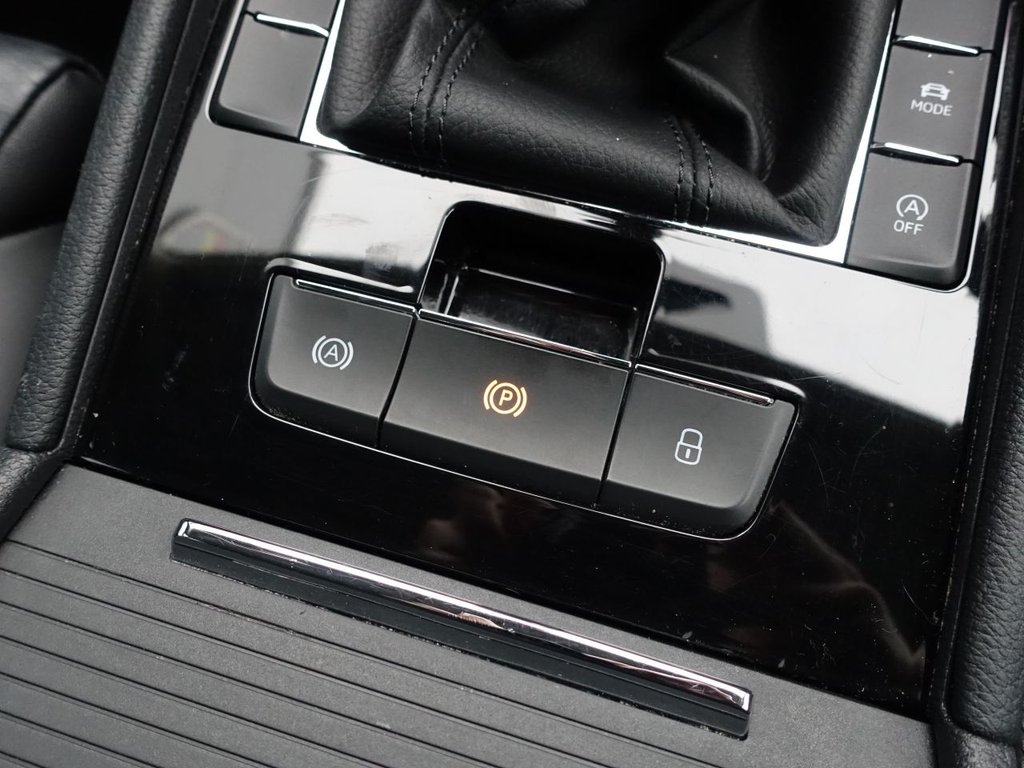 Used Skoda Superb 2019 for sale - 76038639: Photo 40