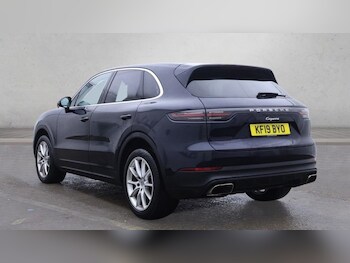 Used Porsche Cayenne 2019 for sale - 77188854: Photo