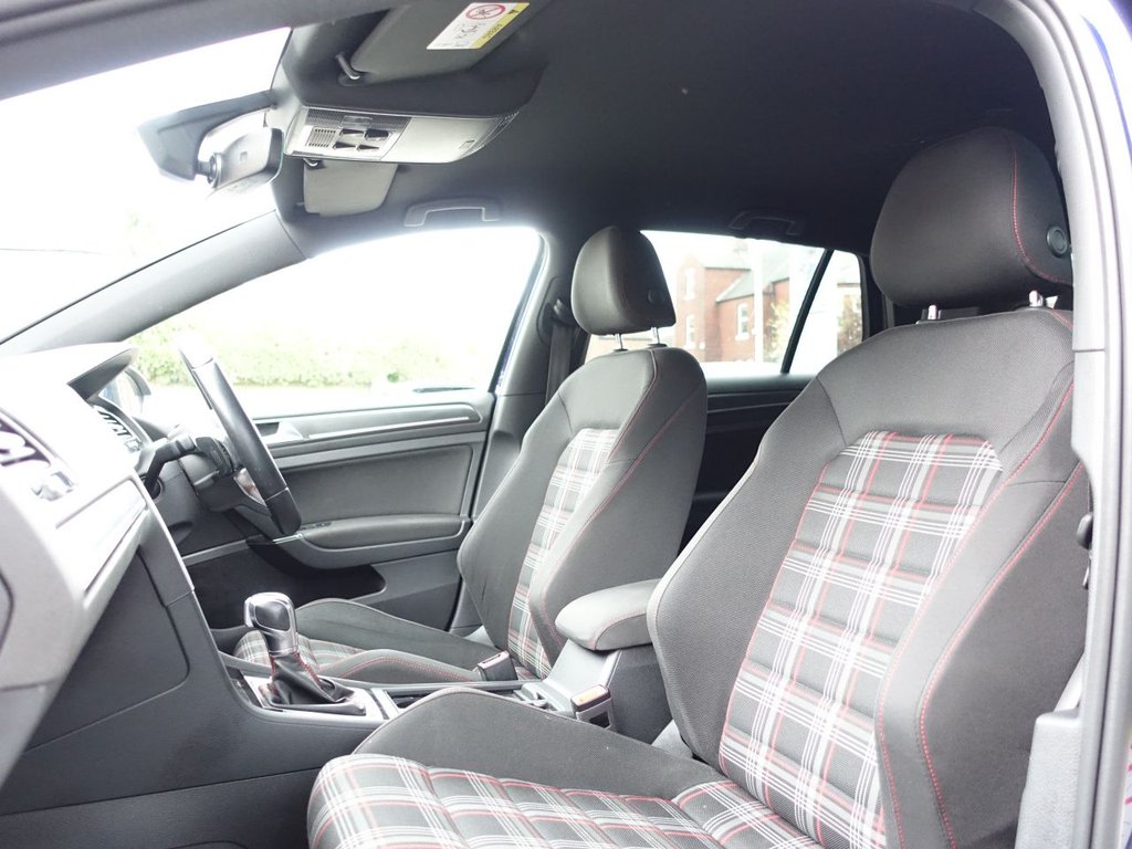 Used Volkswagen Golf 2018 for sale - 76098138: Photo 15