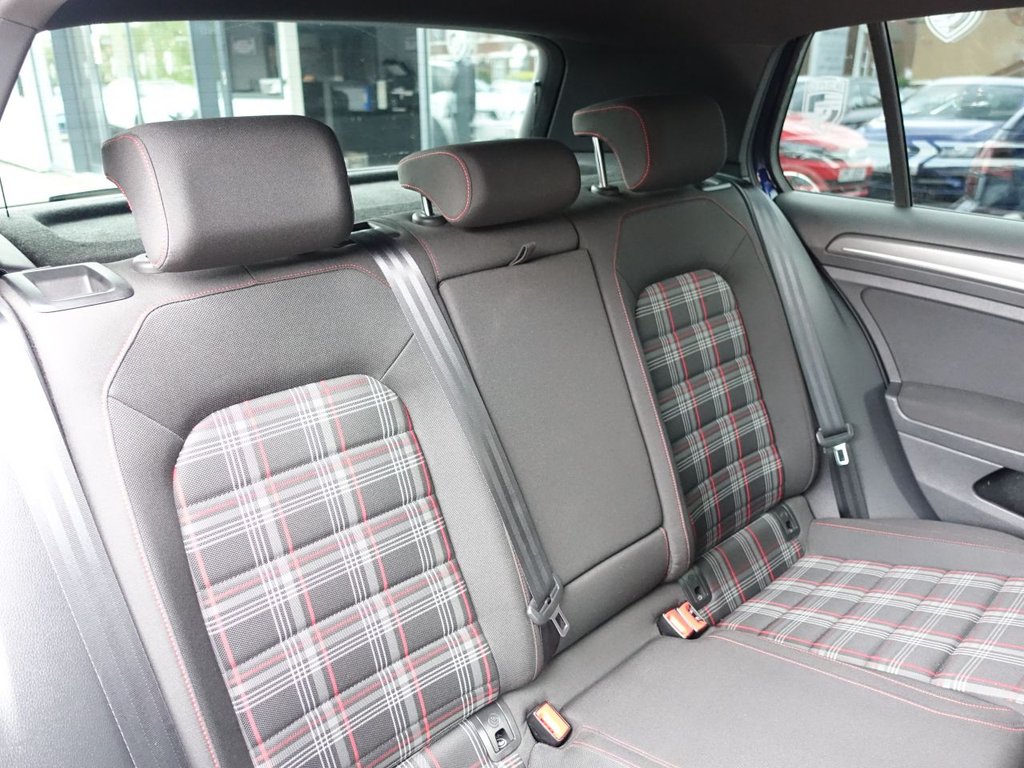 Used Volkswagen Golf 2018 for sale - 76098138: Photo 17
