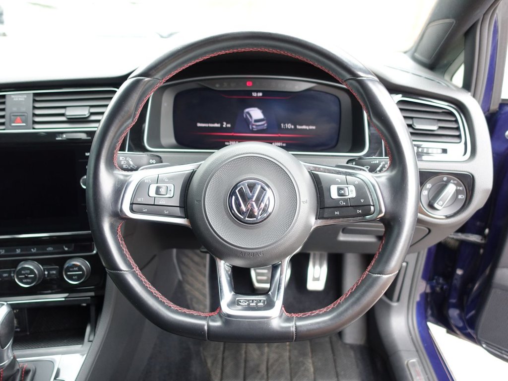 Used Volkswagen Golf 2018 for sale - 76098138: Photo 33