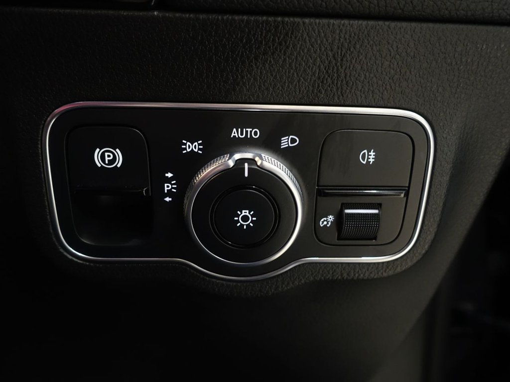 Used Mercedes-Benz GLA 2020 for sale - 77026900: Photo 28